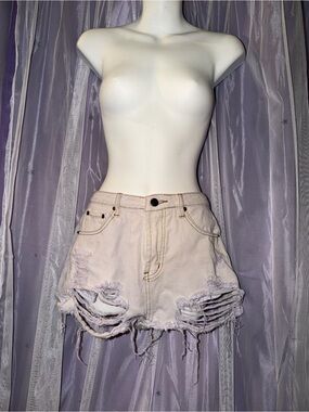 Edikted Distressed Light Pink Denim Shorts
